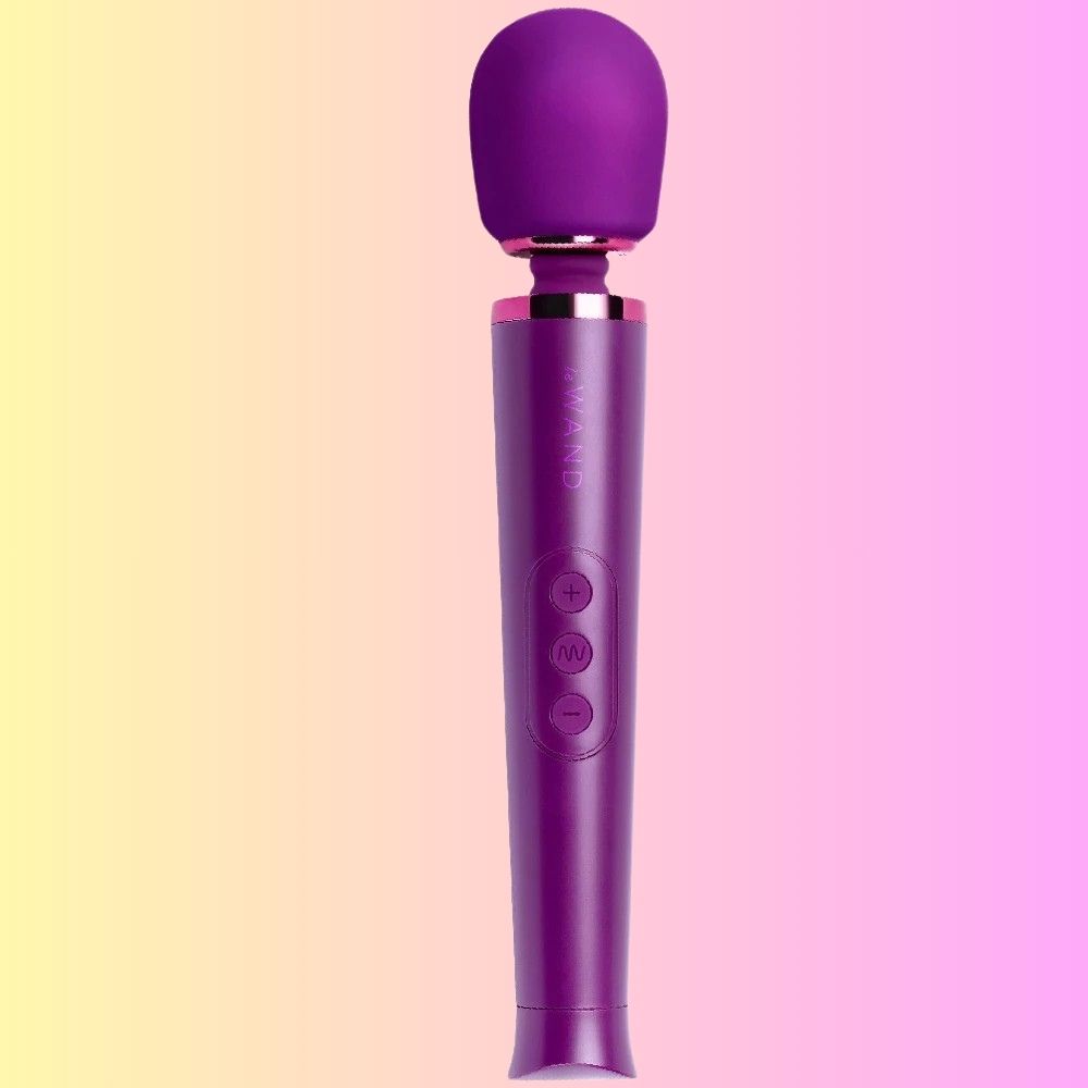 Le Wand Petite Rechargeable Vibrating Body Massager Masaj Wand Vibrator Cherry