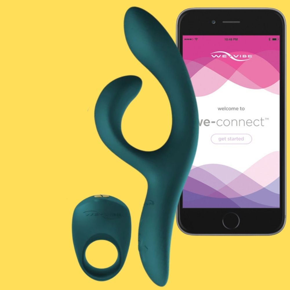 We-Vibe With Nova 2 Vibrator & Pivot Cock Ring Date Night Set